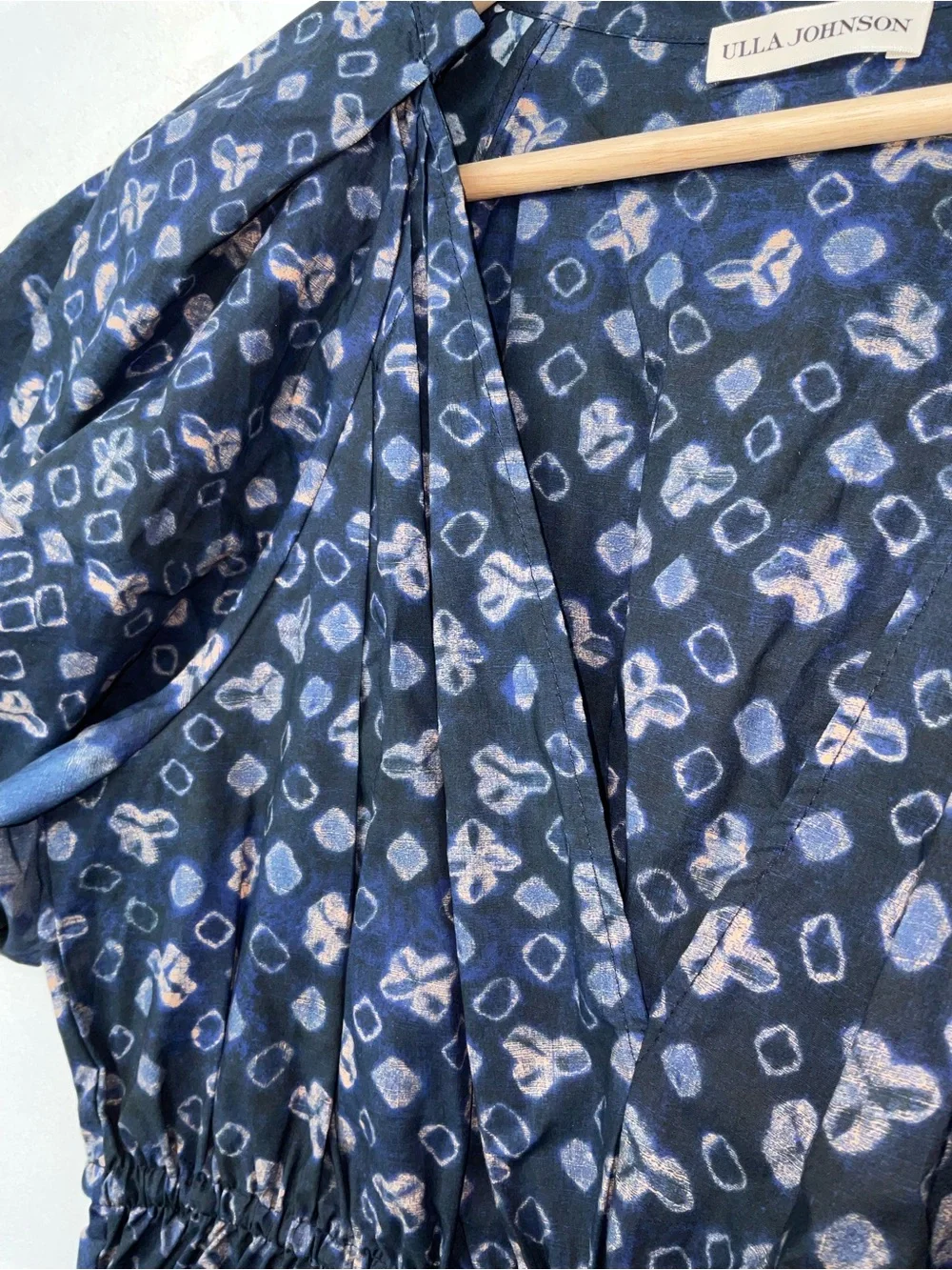 Ulla Johnson Ines Navy Printed Puff-Sleeve Wrap Blouse